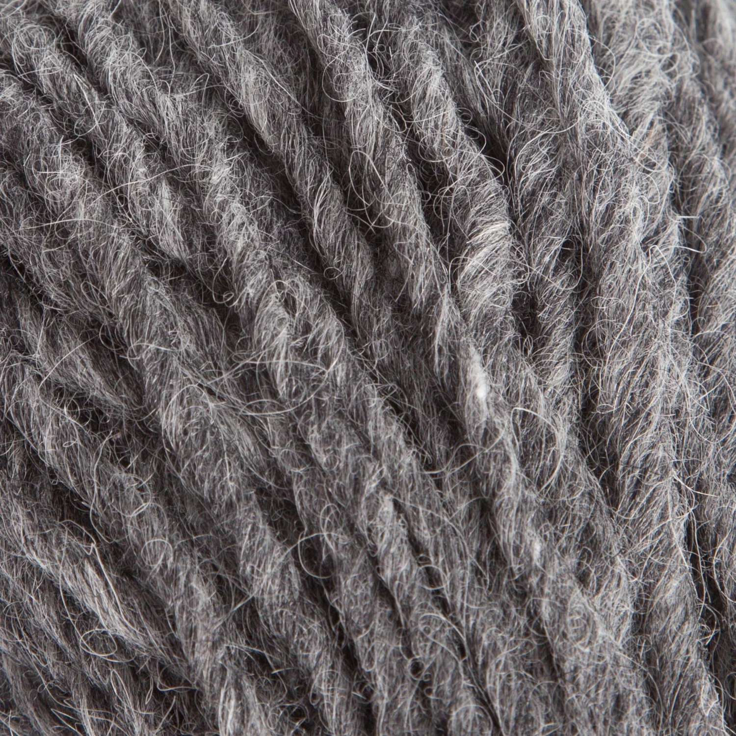 Istex Jöklalopi Dark grey 0058 - Den lykkelige sau